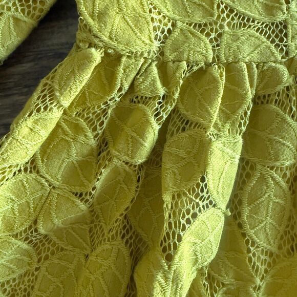 Genuine Kids by OshKosh Yellow Lace Dress Girls' 4T - Picture 8 of 12